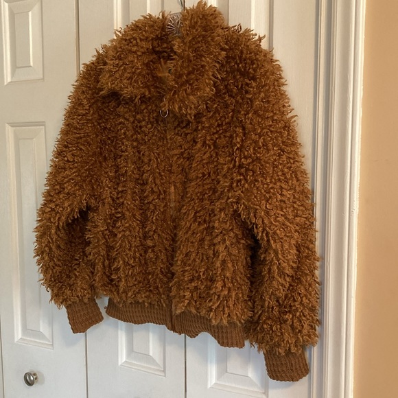 Wild Fable Brown Teddy Faux Fur Zip Up Jacket - Picture 3 of 6